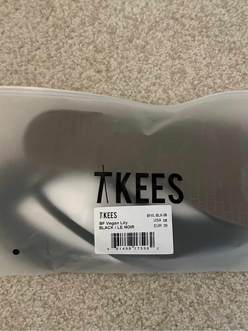 TKEES Black vegan Lily flip flop - Picture 3 of 5
